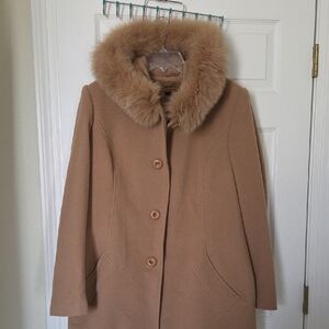 SACHI Tan Lambswool Mix Jacket with Fur Collar